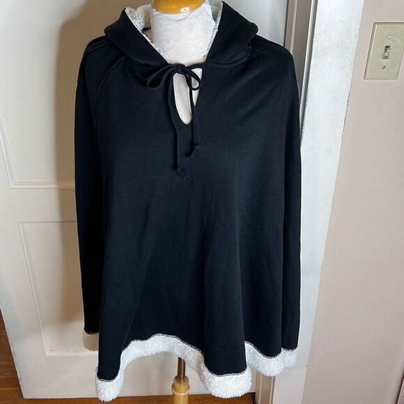 Black Hooded Cat Ear Fuzzy Trim Poncho Sample Piece Size S/M - Picture 2 of 6